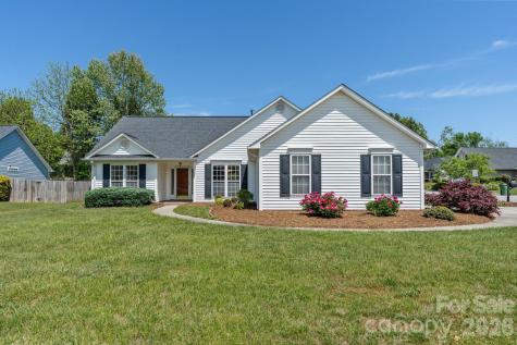 446 Planters Creek Road Fletcher NC 28732