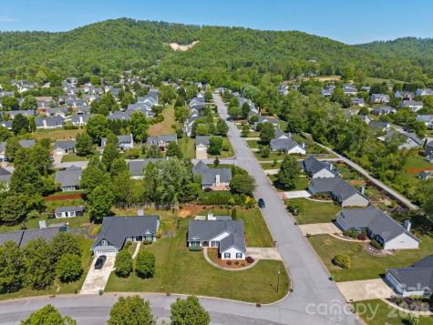 446 Planters Creek Road Fletcher NC 28732