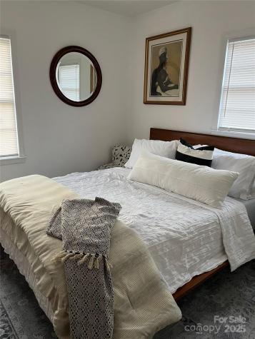 1615 Grovewood Drive Charlotte NC 28208