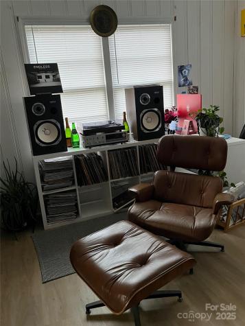 1615 Grovewood Drive Charlotte NC 28208