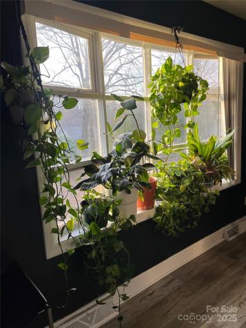 1615 Grovewood Drive Charlotte NC 28208