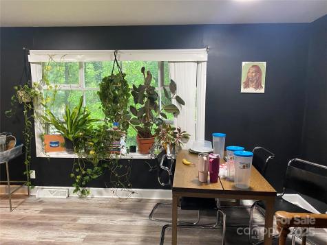 1615 Grovewood Drive Charlotte NC 28208