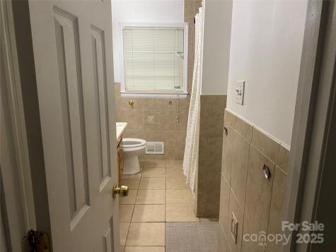 1615 Grovewood Drive Charlotte NC 28208