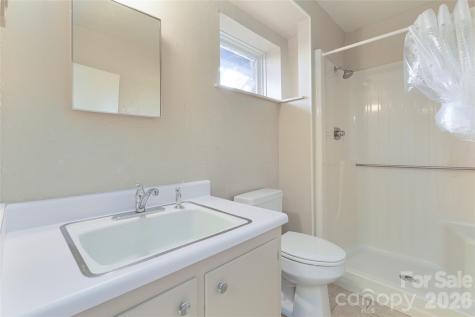 112 Hy Vu Drive Canton NC 28716