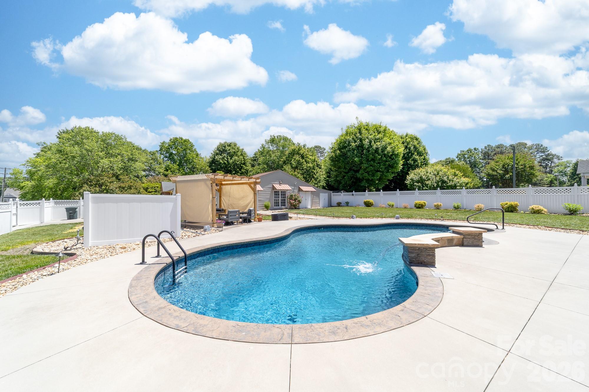 2402 Malotte Lane Gastonia NC 28054