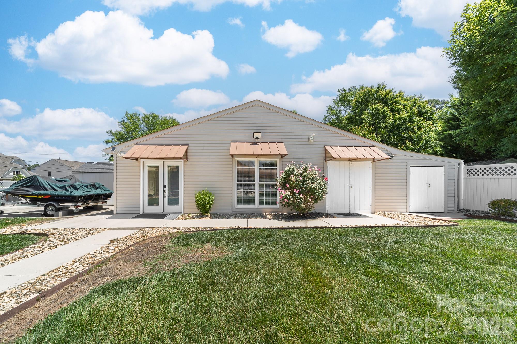 2402 Malotte Lane Gastonia NC 28054