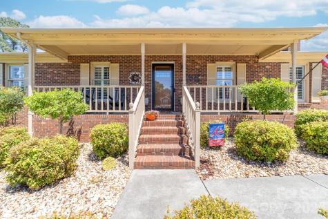 2402 Malotte Lane Gastonia NC 28054