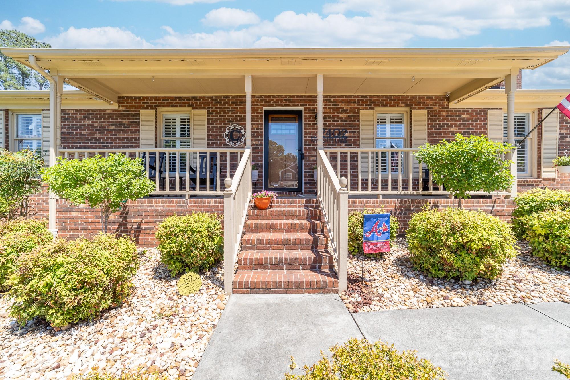 2402 Malotte Lane Gastonia NC 28054