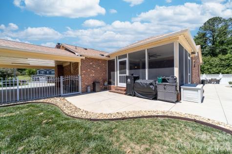 2402 Malotte Lane Gastonia NC 28054