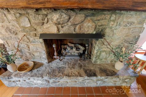 35 Good Intentions Road Asheville NC 28806