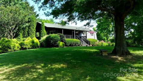 35 Good Intentions Road Asheville NC 28806