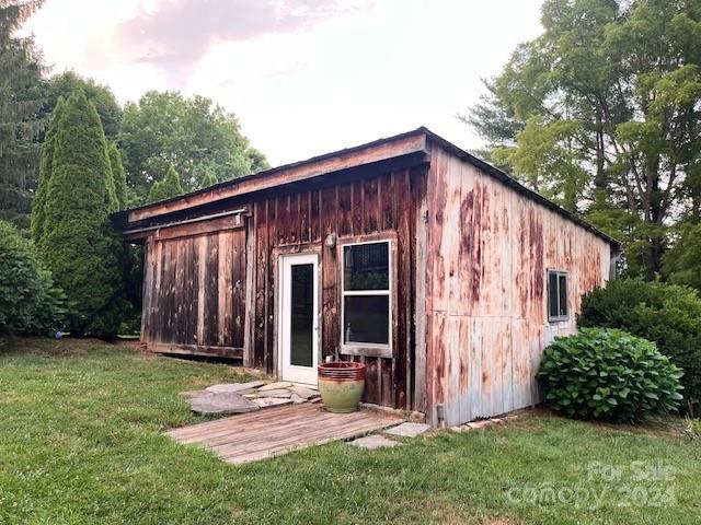 35 Good Intentions Road Asheville NC 28806
