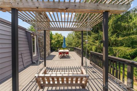 35 Good Intentions Road Asheville NC 28806