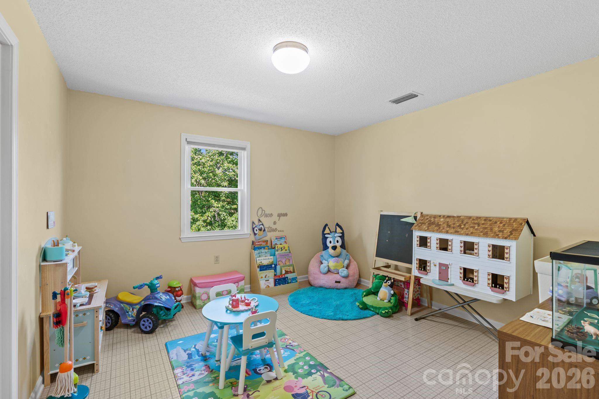 102 S Blue Ridge Road Black Mountain NC 28711