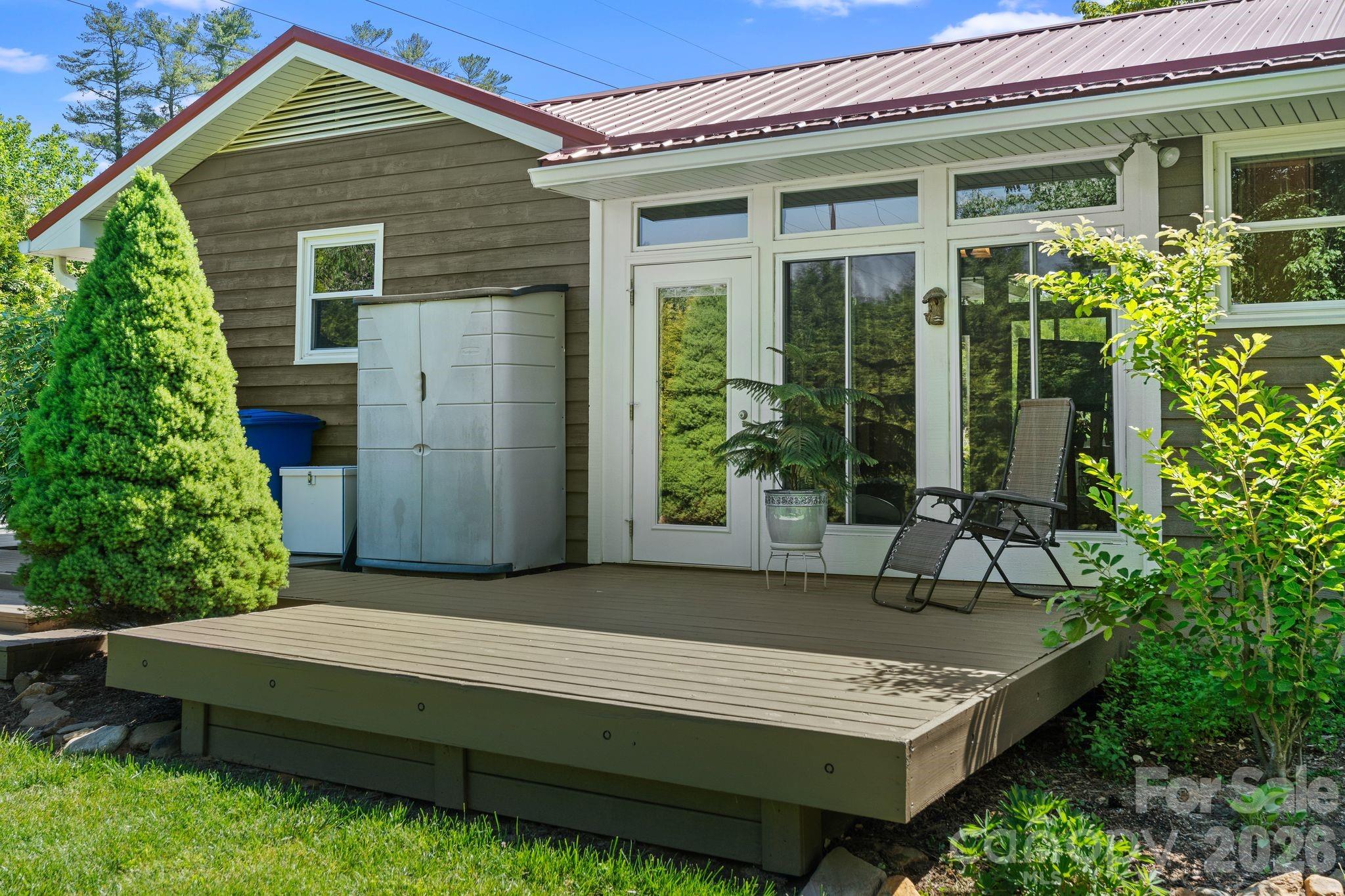 102 S Blue Ridge Road Black Mountain NC 28711