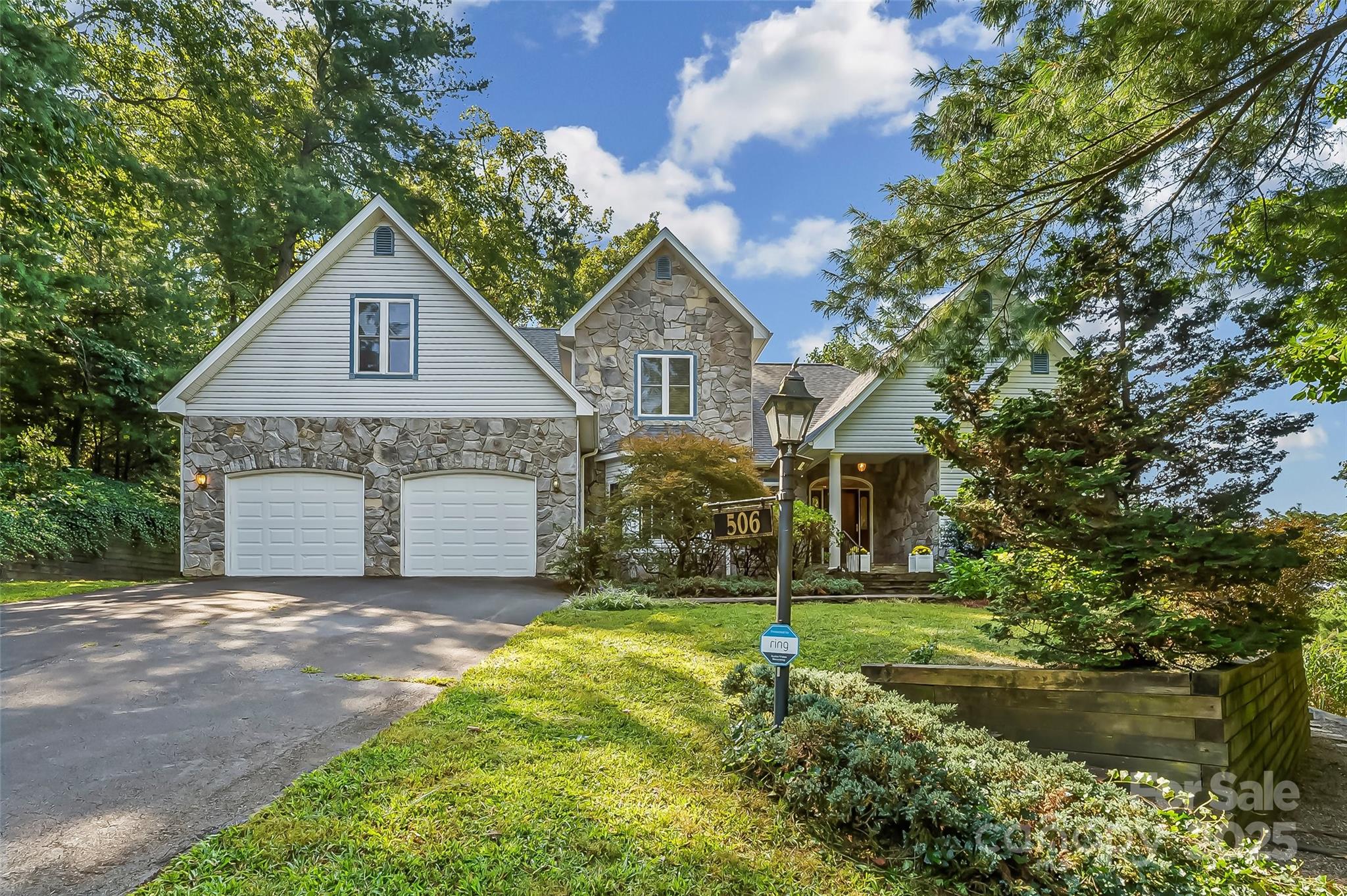 506 Kings Ridge Asheville NC 28804