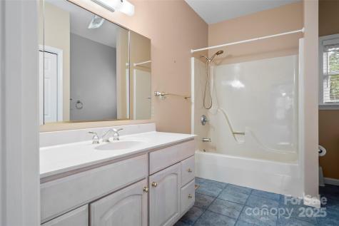 506 Kings Ridge Asheville NC 28804