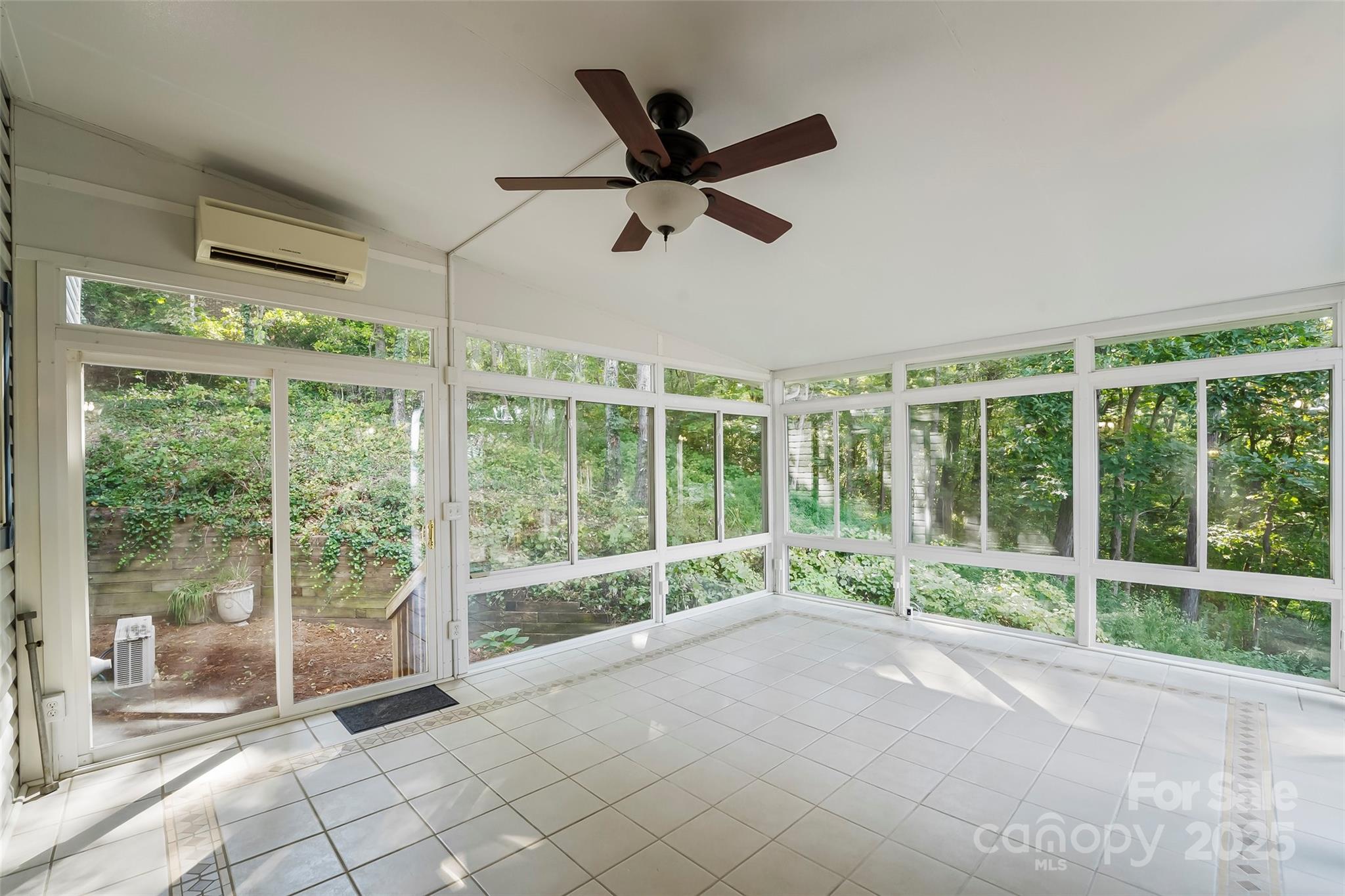 506 Kings Ridge Asheville NC 28804