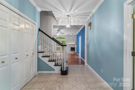 506 Kings Ridge Asheville NC 28804