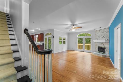 506 Kings Ridge Asheville NC 28804