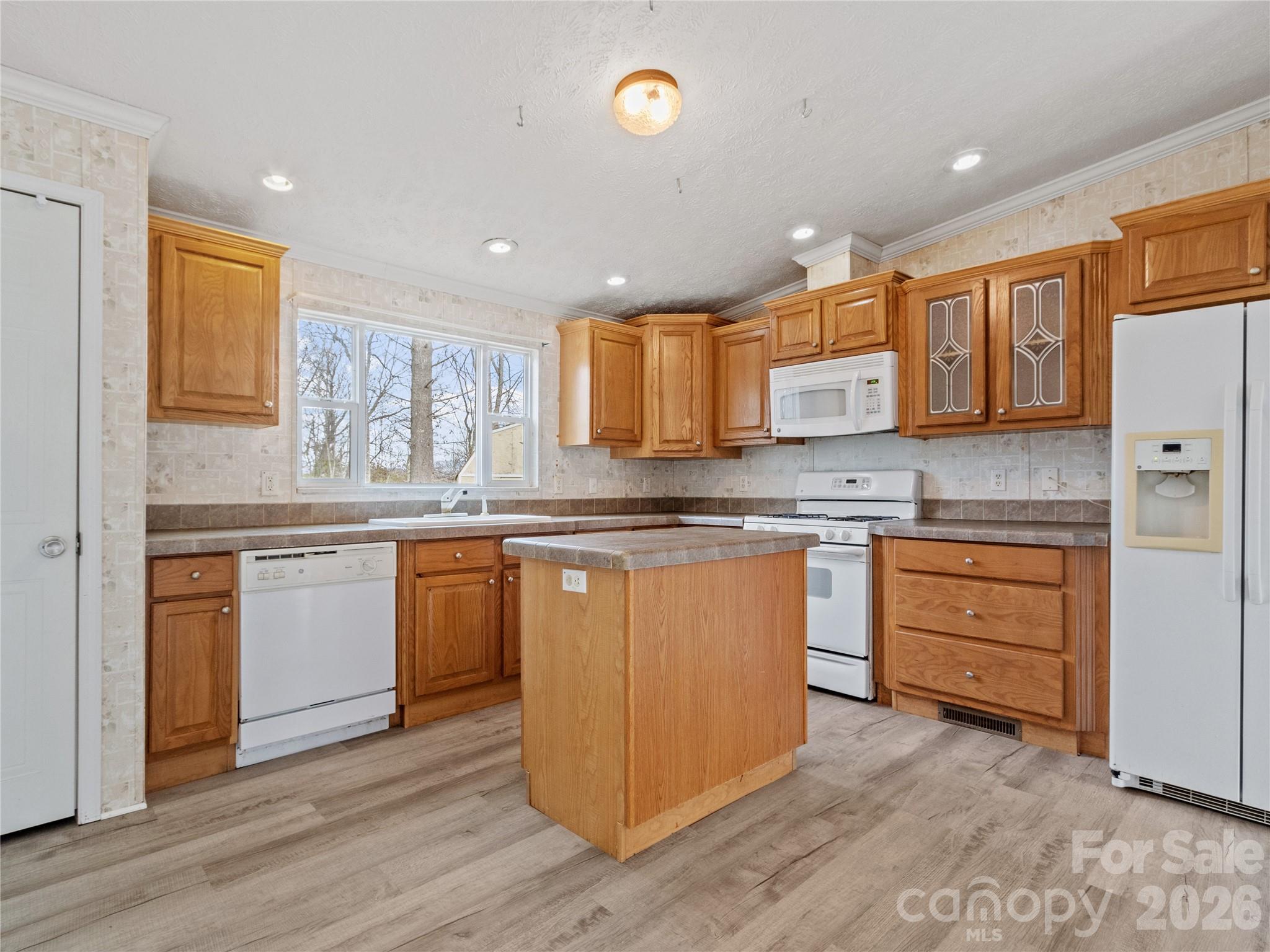 238 Cherry Hollow Burnsville NC 28714