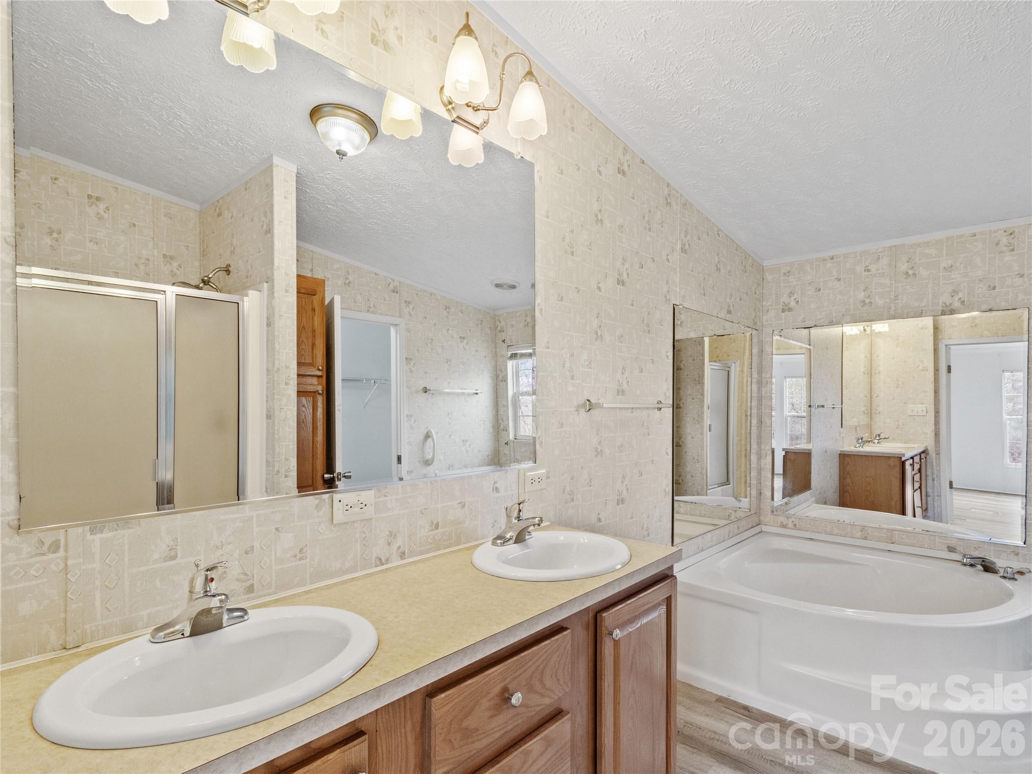 238 Cherry Hollow Burnsville NC 28714