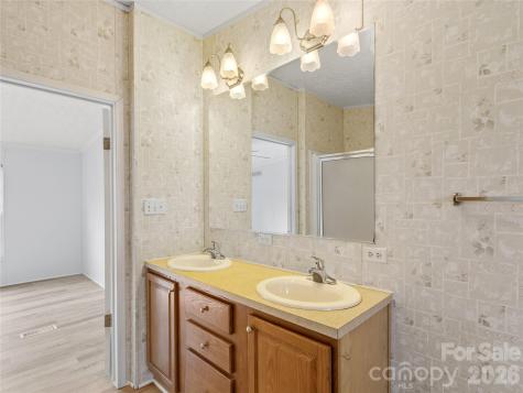 238 Cherry Hollow Burnsville NC 28714