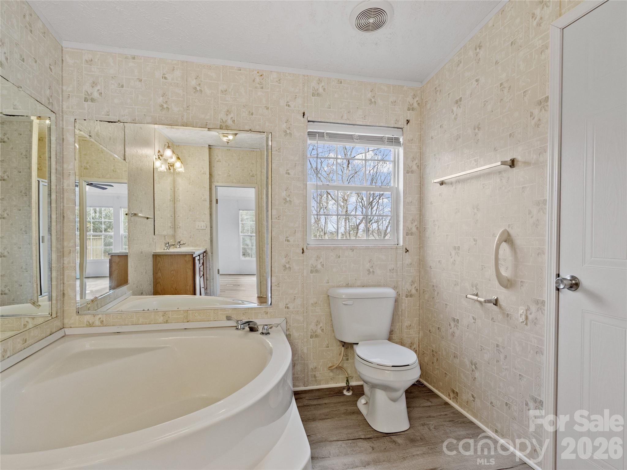 238 Cherry Hollow Burnsville NC 28714