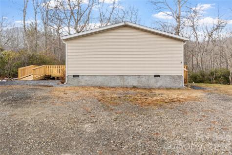 238 Cherry Hollow Burnsville NC 28714