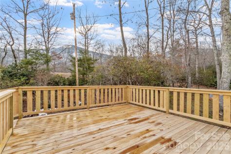 238 Cherry Hollow Burnsville NC 28714