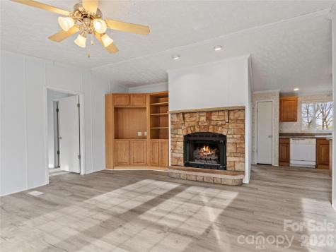 238 Cherry Hollow Burnsville NC 28714