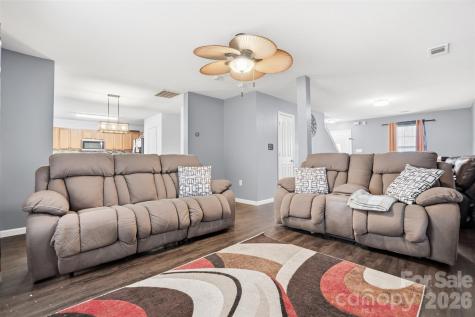1217 Jordans Pond Lane Charlotte NC 28214