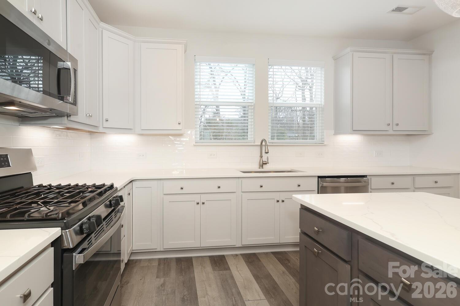 2245 Electric Lane Charlotte NC 28205