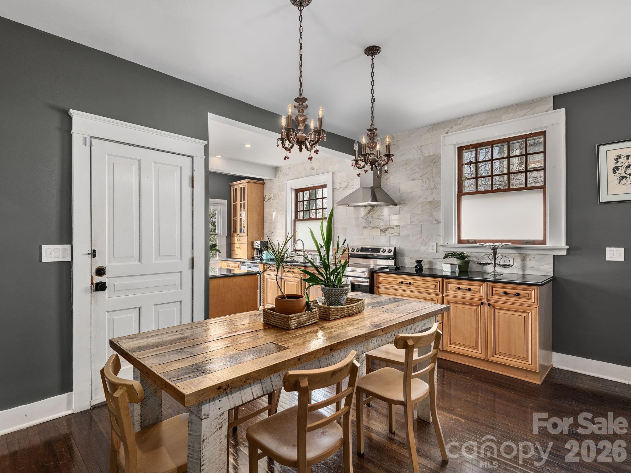 178 Montford Avenue Asheville NC 28801