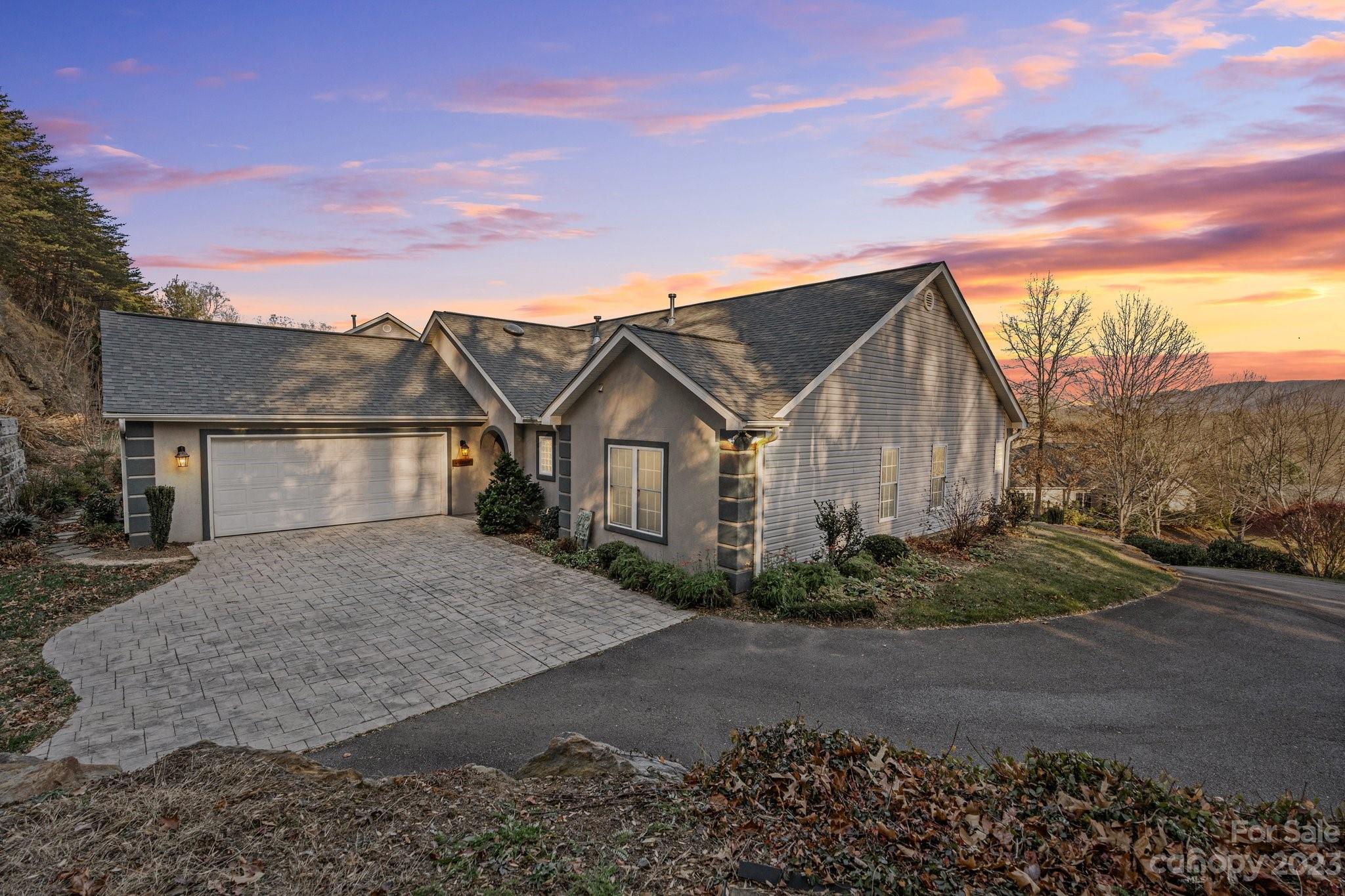 29 Stonebridge Drive Asheville NC 28805