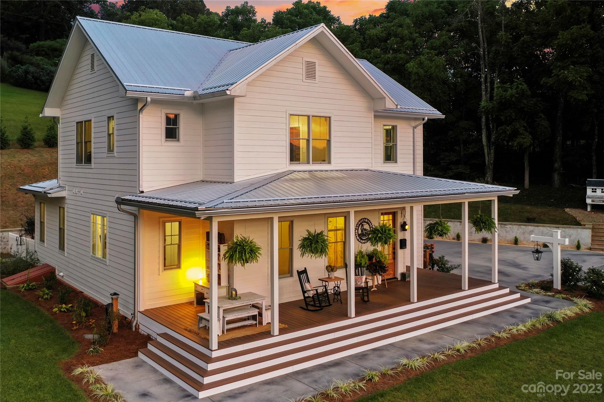 262 Vance Street Waynesville NC 28786