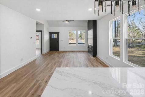 214 Knollwood Circle Albemarle NC 28001