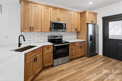 214 Knollwood Circle Albemarle NC 28001