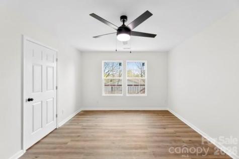 808 3rd Street Kings Mountain NC 28086