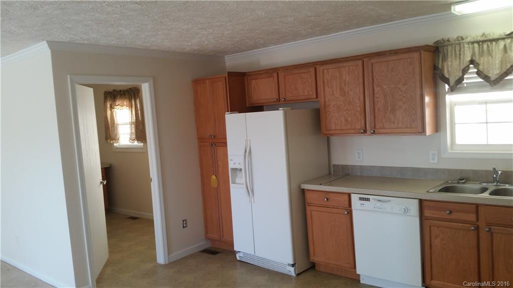 20 Snowball Drive Marshall NC 28753