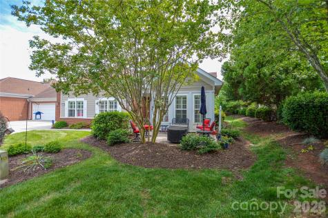 2249 N Castle Court Matthews NC 28105