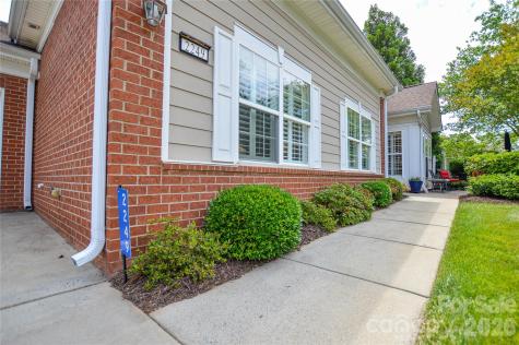 2249 N Castle Court Matthews NC 28105