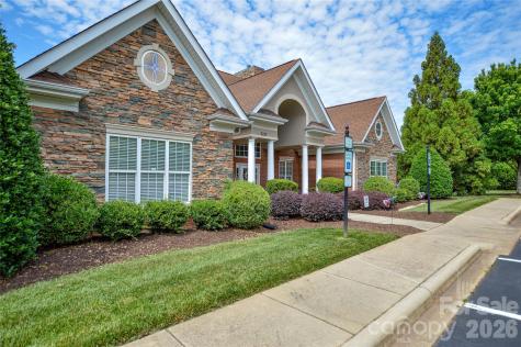 2249 N Castle Court Matthews NC 28105
