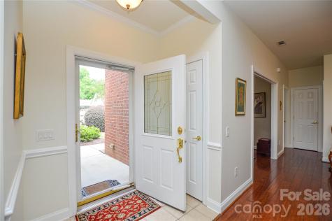 2249 N Castle Court Matthews NC 28105