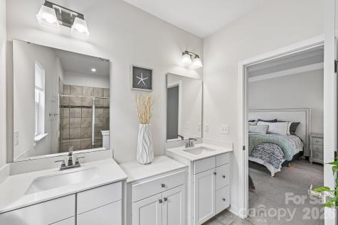 957 Portrush Lane Tega Cay SC 29708