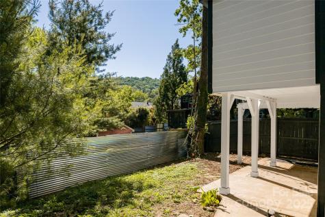 110 Annandale Avenue Asheville NC 28801