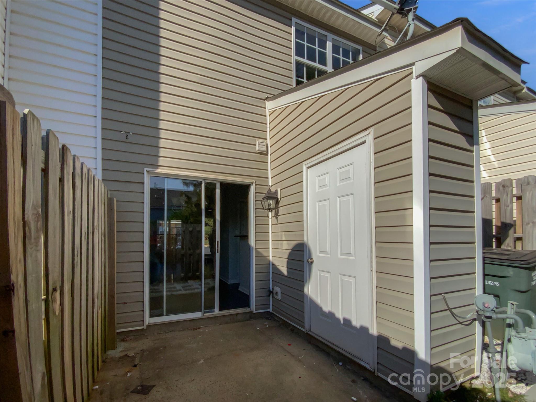 6086 Cougar Lane Charlotte NC 28269