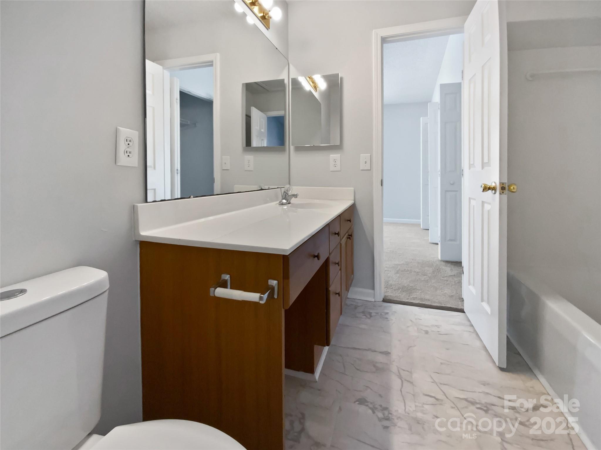 6086 Cougar Lane Charlotte NC 28269