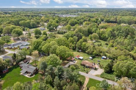 137 Foursquare Road Mooresville NC 28115