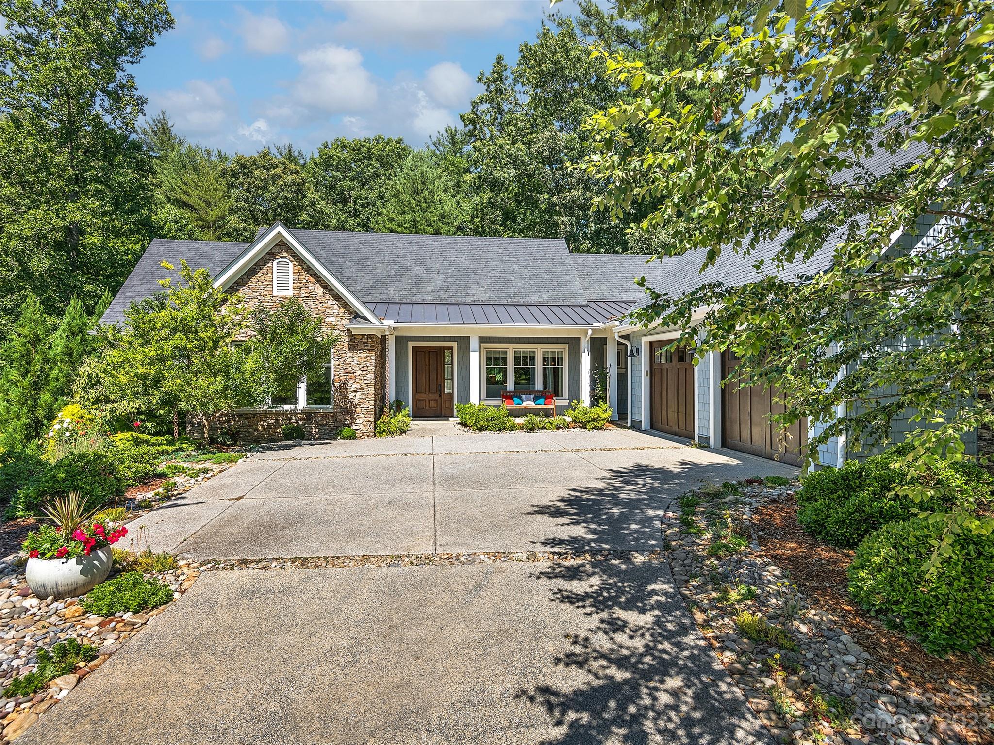 11 Cleftridge Court Asheville NC 28803